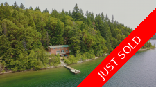 Horne Lake 2 storey - Main Level Entry for sale: 5 bedroom 1,375 sq.ft. (Listed 2024-03-07)